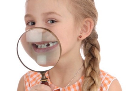 孩子有3次改變牙齒不齊的“黃金期”，爸媽千萬別錯過！